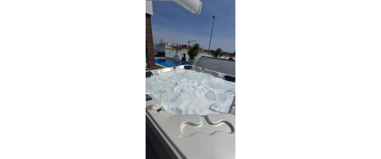 Resale - Villa - Benidorm - Urb Entre Naranjos