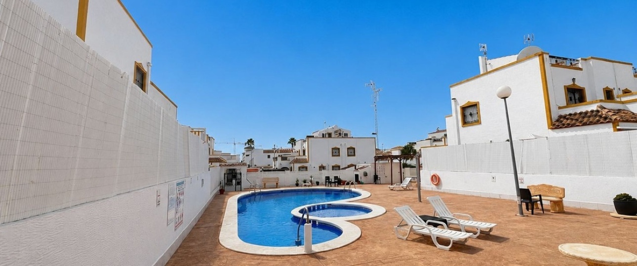Resale - Villa - Benidorm - Urb Entre Naranjos