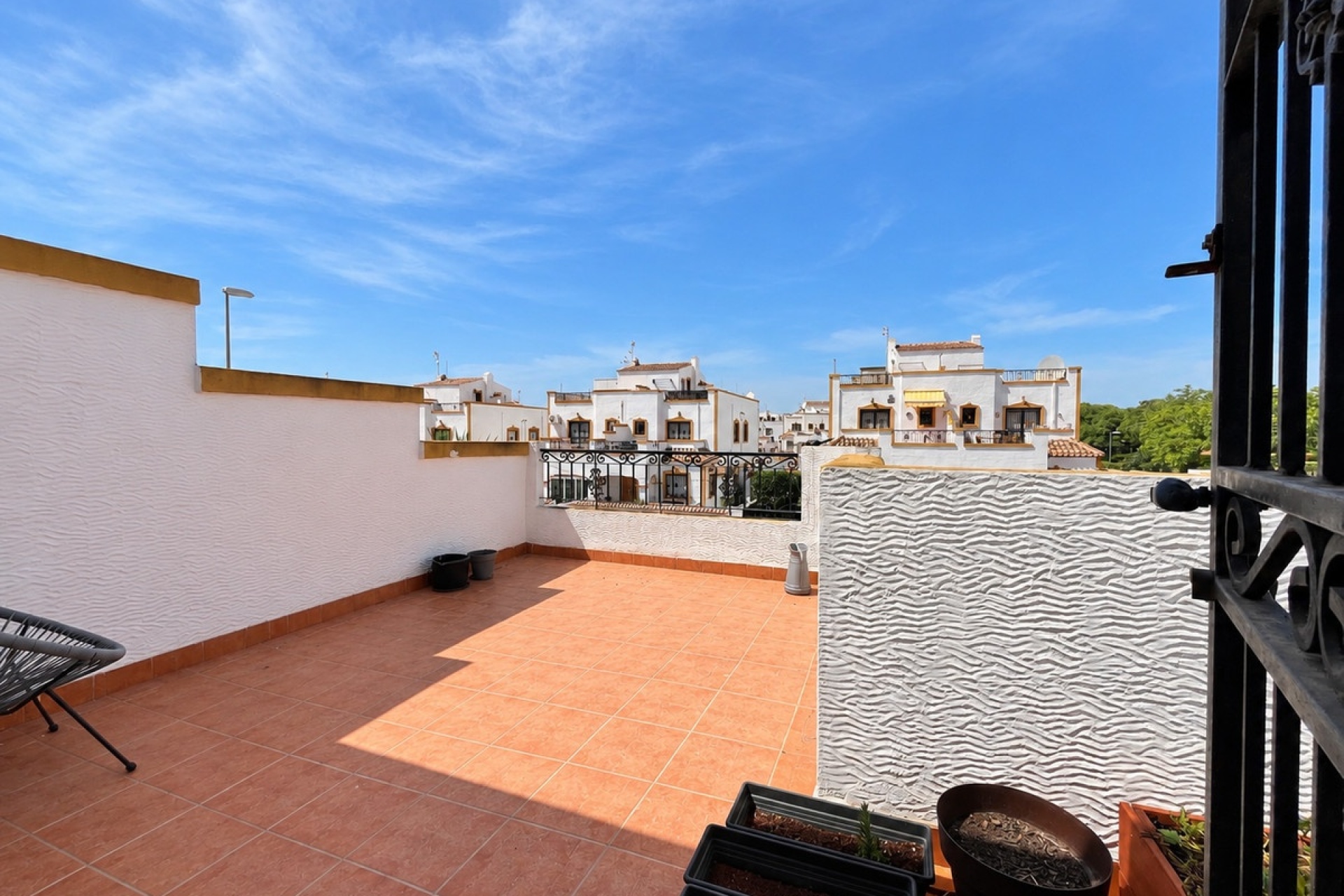 Resale - Villa - Benidorm - Urb Entre Naranjos
