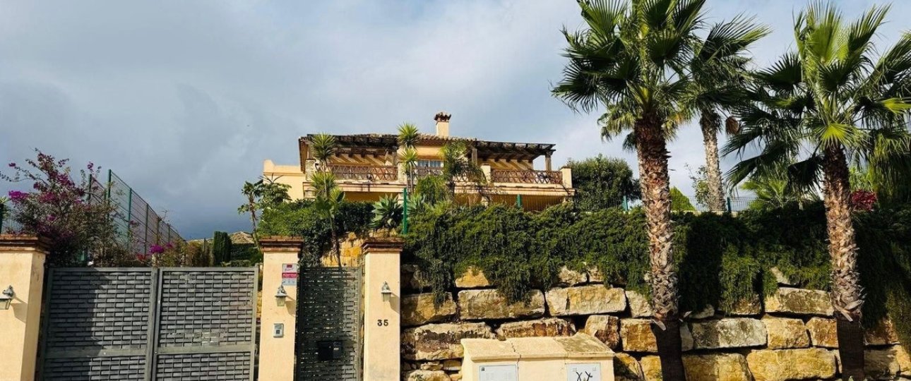 Resale - Villa - Casares - Casares Centro