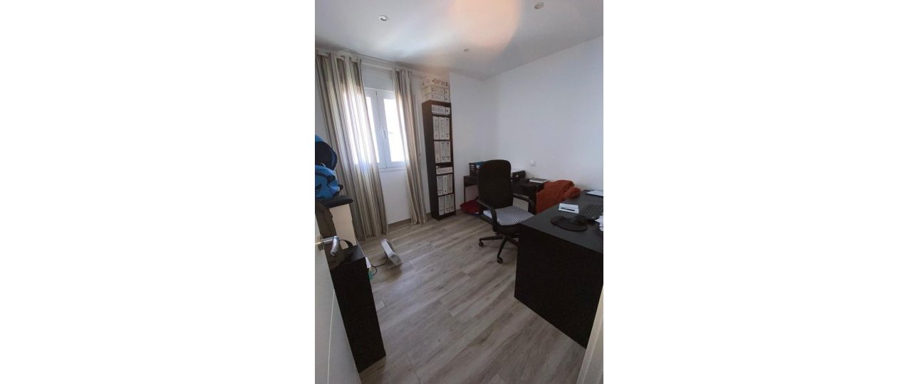 Resale - Villa - Casares - Casares Centro
