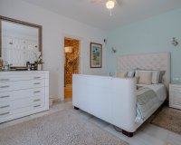 Resale - Villa - El Paraiso