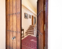 Resale - Villa - El Paraiso