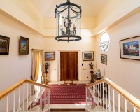 Resale - Villa - El Paraiso