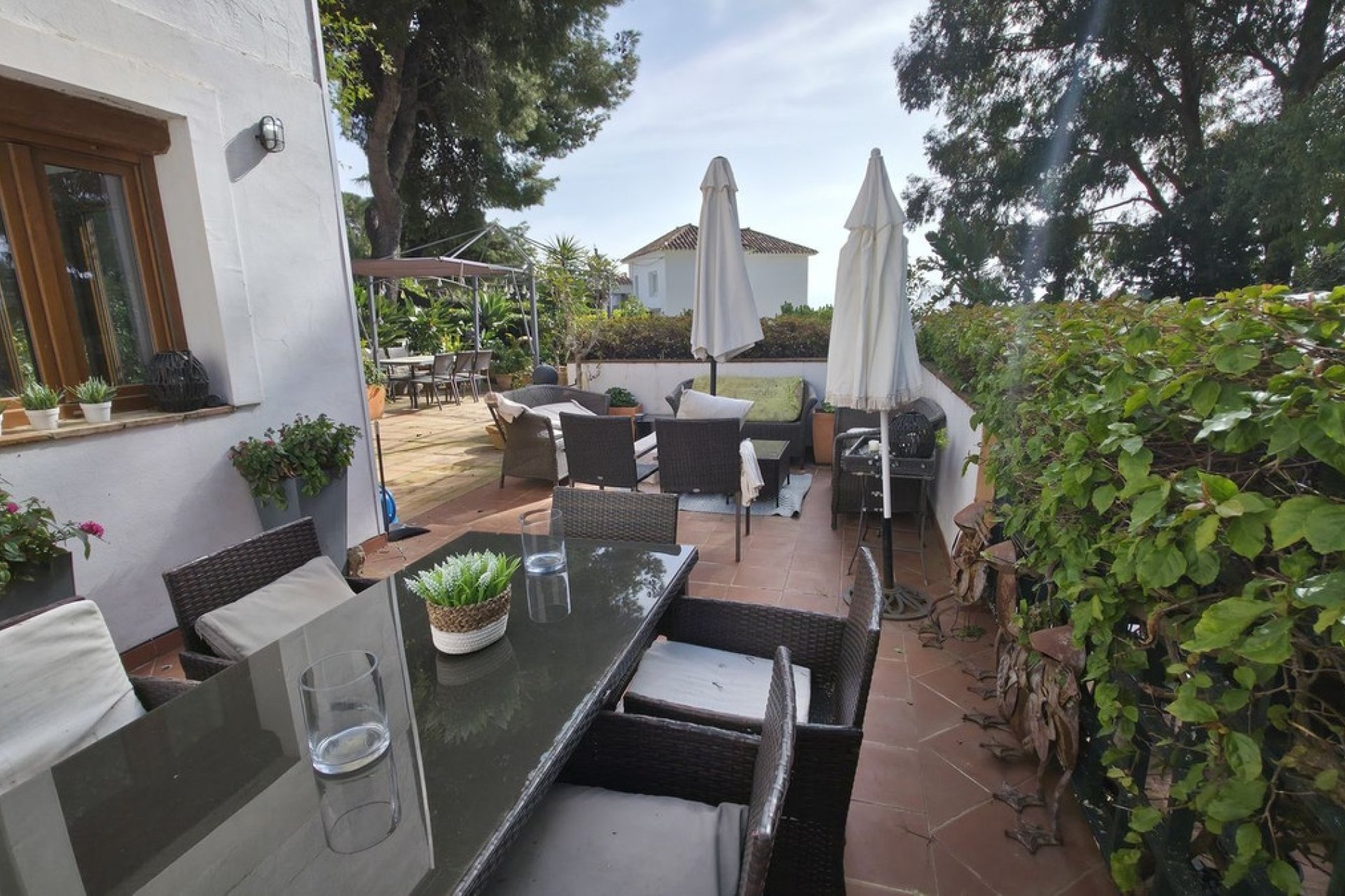 Resale - Villa - Estepona - Atalaya