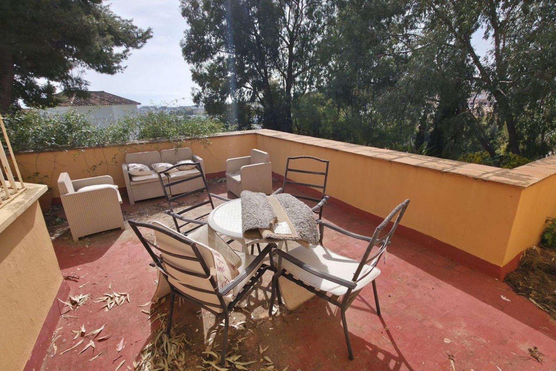 Resale - Villa - Estepona - Atalaya