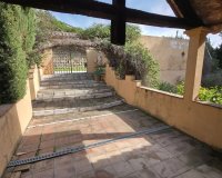 Resale - Villa - Estepona - Atalaya