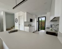 Resale - Villa - Estepona - Atalaya