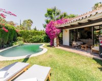 Resale - Villa - Estepona - Atalaya
