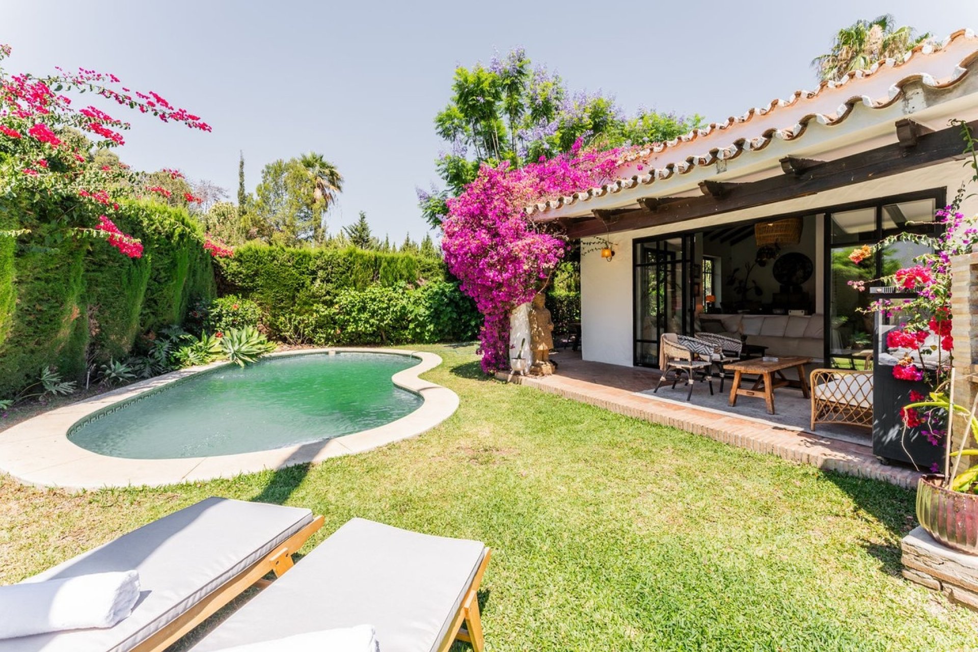 Resale - Villa - Estepona - Atalaya