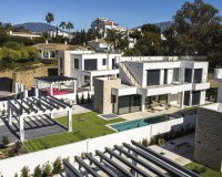 Resale - Villa - Estepona - Atalaya