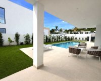 Resale - Villa - Estepona - Atalaya
