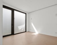 Resale - Villa - Estepona - Atalaya