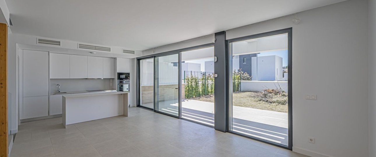 Resale - Villa - Estepona - Atalaya