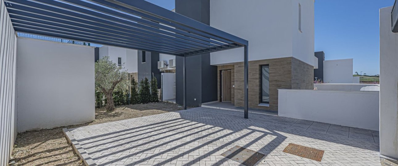 Resale - Villa - Estepona - Atalaya