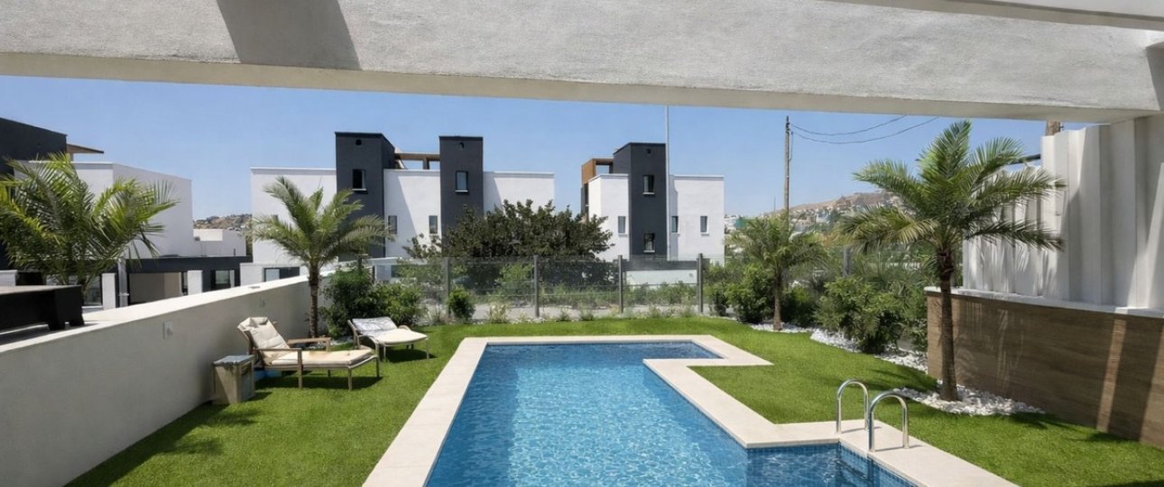 Resale - Villa - Estepona - Atalaya
