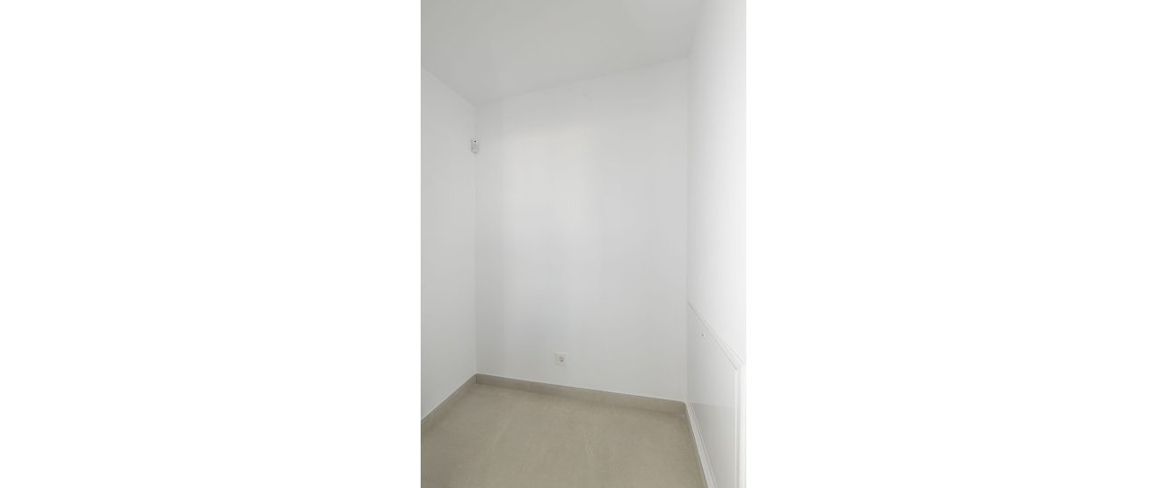 Resale - Villa - Estepona - Atalaya