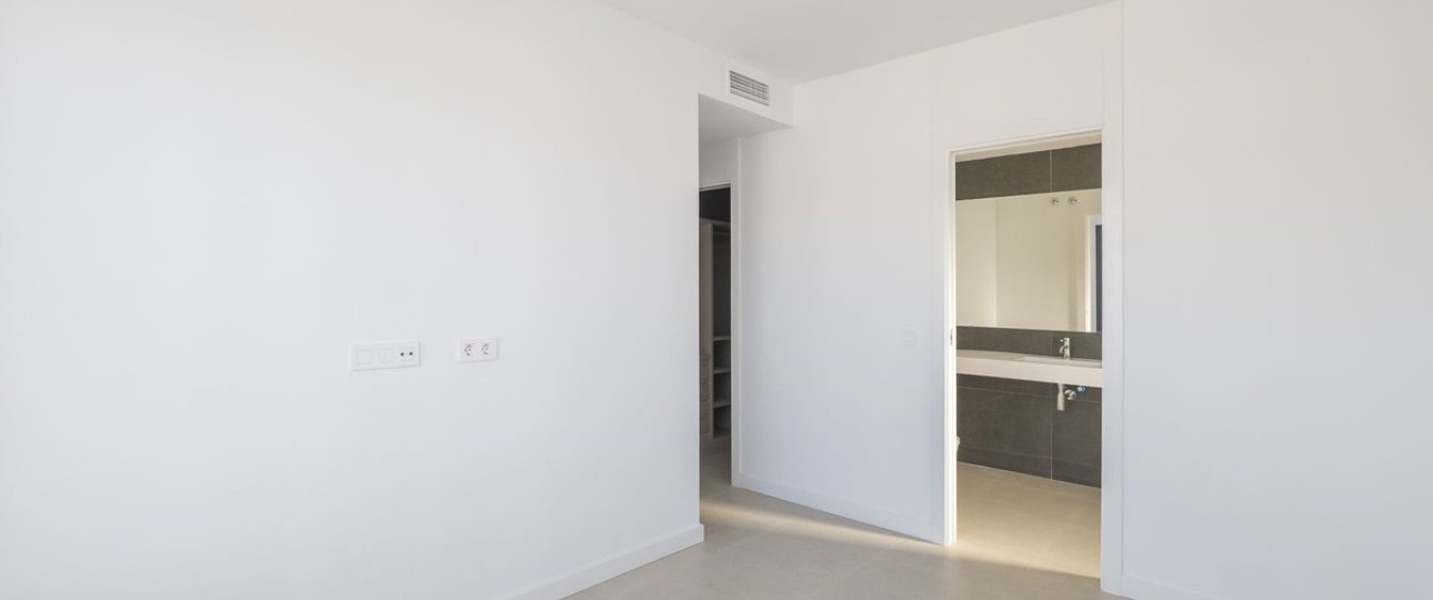 Resale - Villa - Estepona - Atalaya