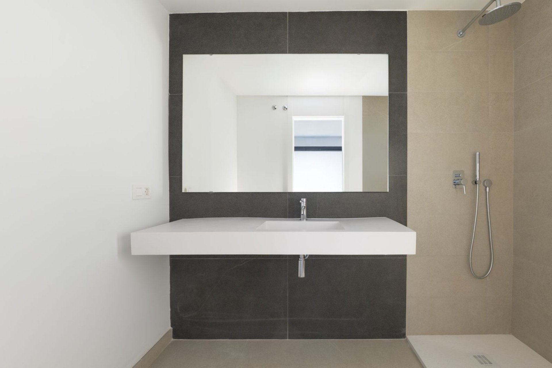 Resale - Villa - Estepona - Atalaya