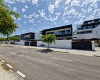 Resale - Villa - Estepona - Atalaya