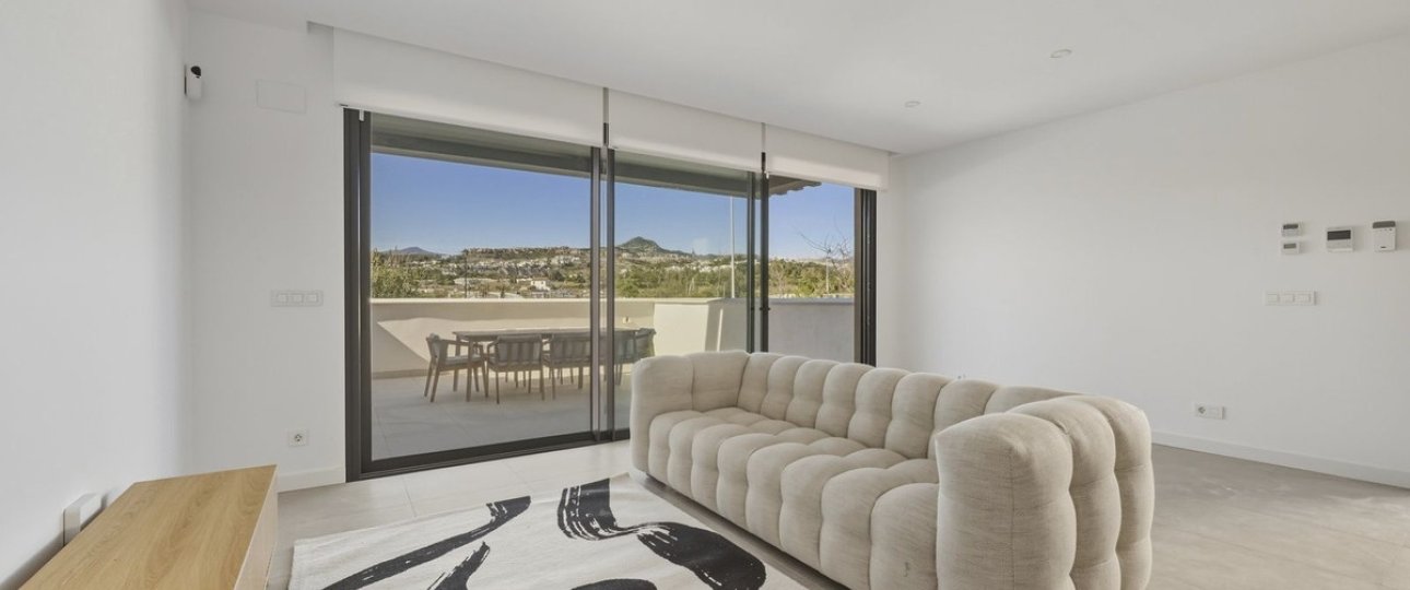Resale - Villa - Estepona - Atalaya