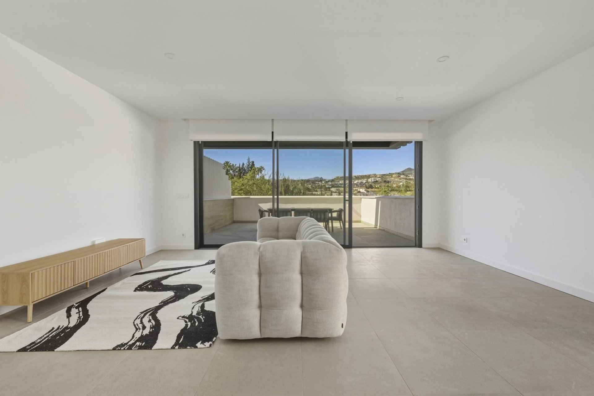 Resale - Villa - Estepona - Atalaya