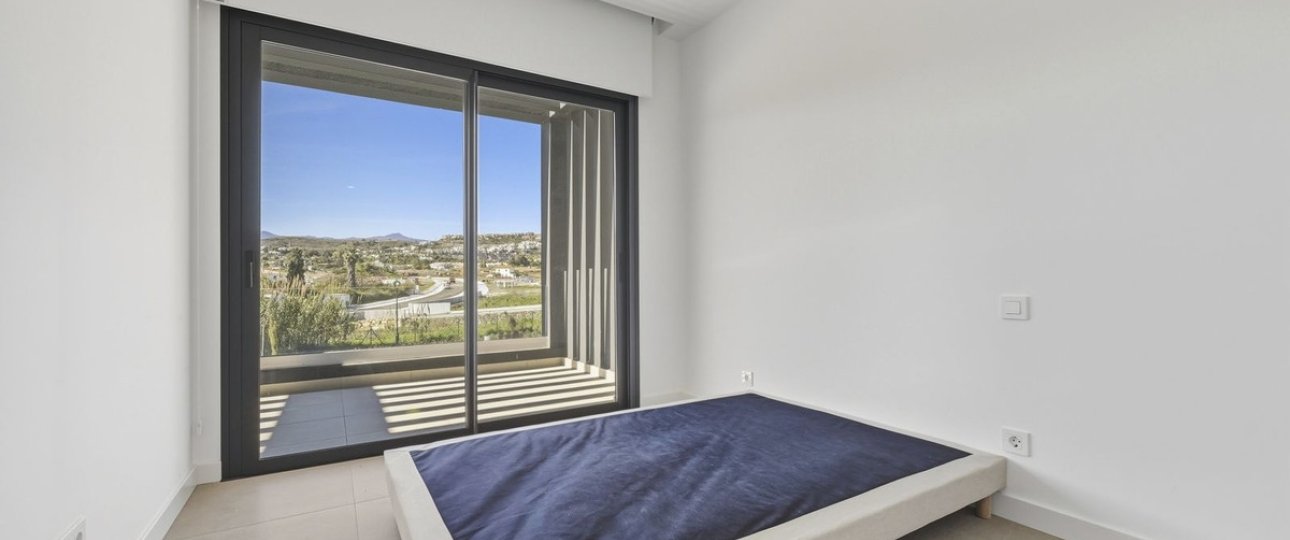 Resale - Villa - Estepona - Atalaya