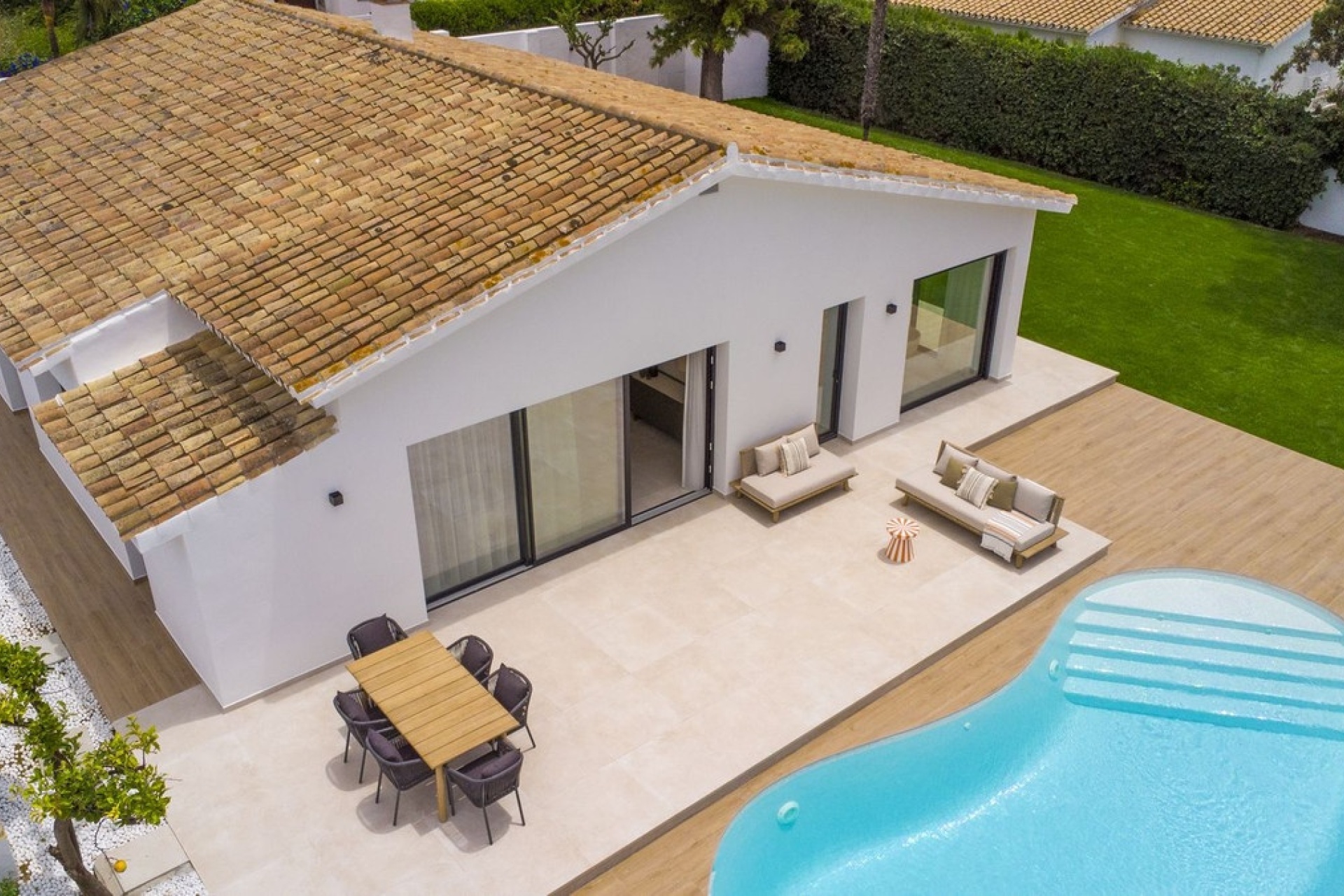 Resale - Villa - Estepona - Atalaya