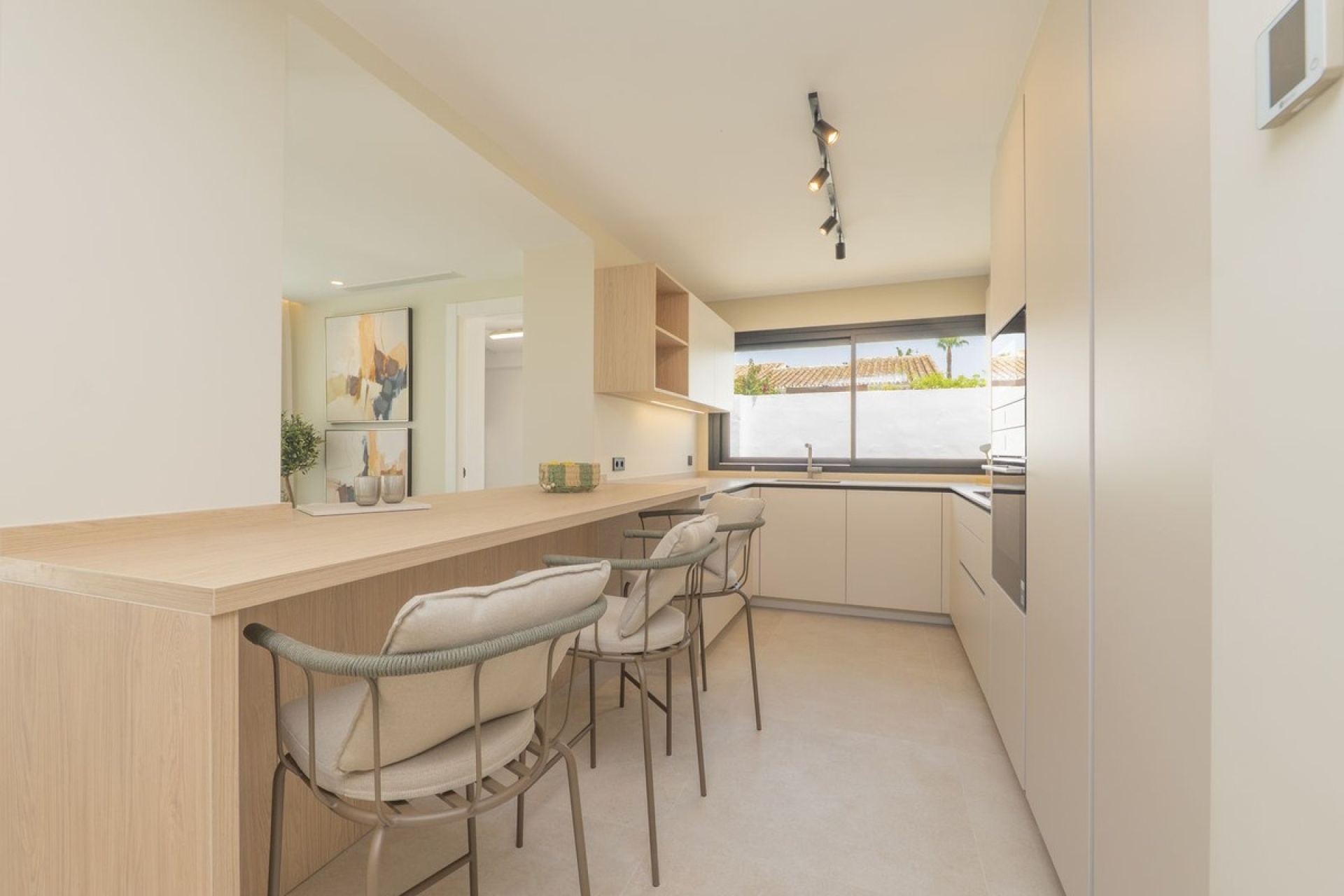 Resale - Villa - Estepona - Atalaya