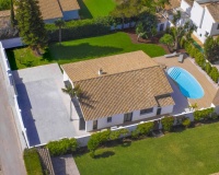 Resale - Villa - Estepona - Atalaya