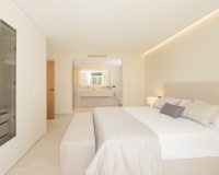 Resale - Villa - Estepona - Atalaya