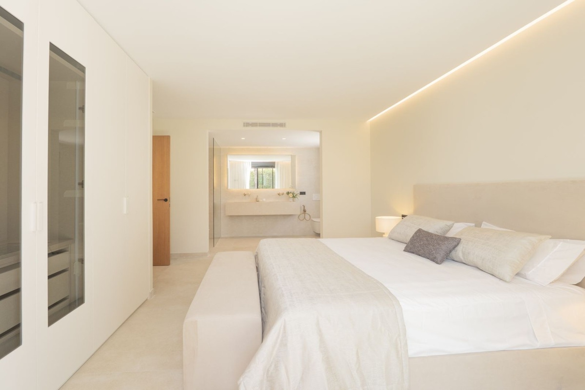 Resale - Villa - Estepona - Atalaya