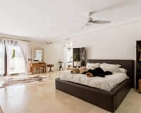 Resale - Villa - Estepona - Atalaya