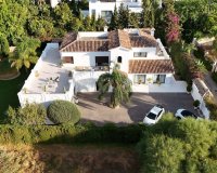 Resale - Villa - Estepona - Atalaya