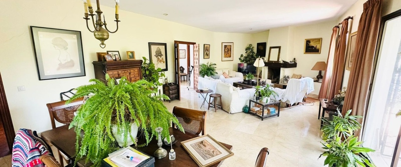 Resale - Villa - Estepona - Atalaya