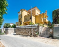 Resale - Villa - Estepona - Atalaya