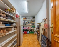 Resale - Villa - Estepona - Atalaya