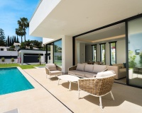 Resale - Villa - Estepona - Atalaya
