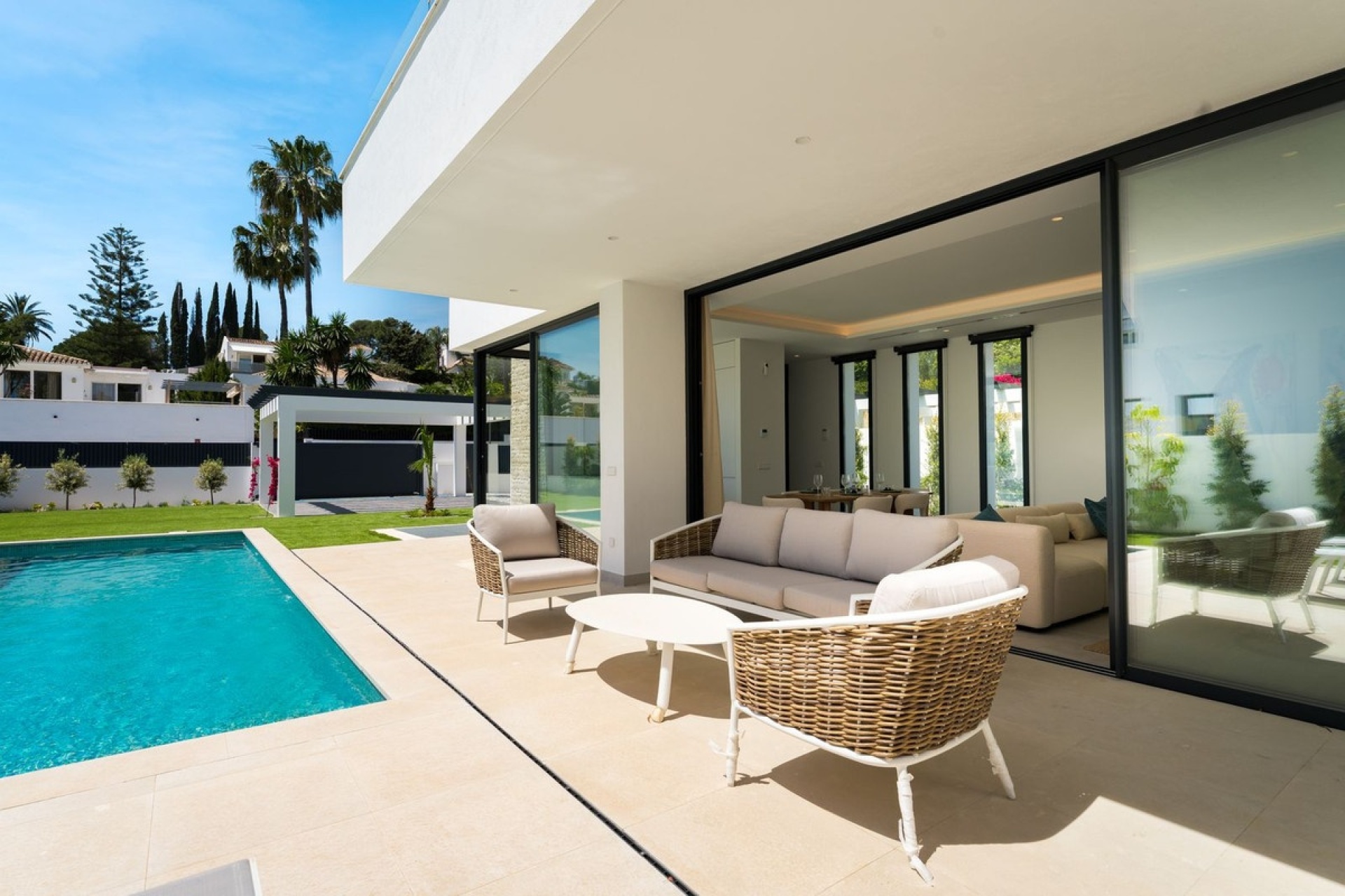 Resale - Villa - Estepona - Atalaya