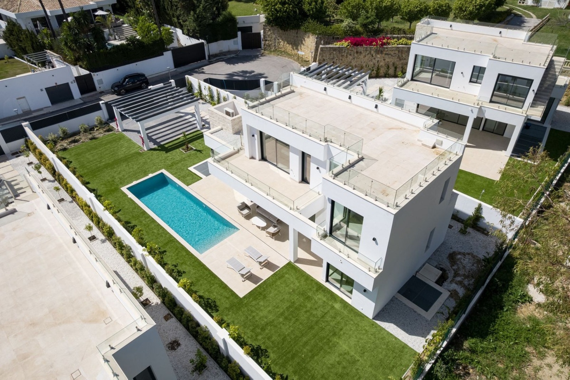 Resale - Villa - Estepona - Atalaya