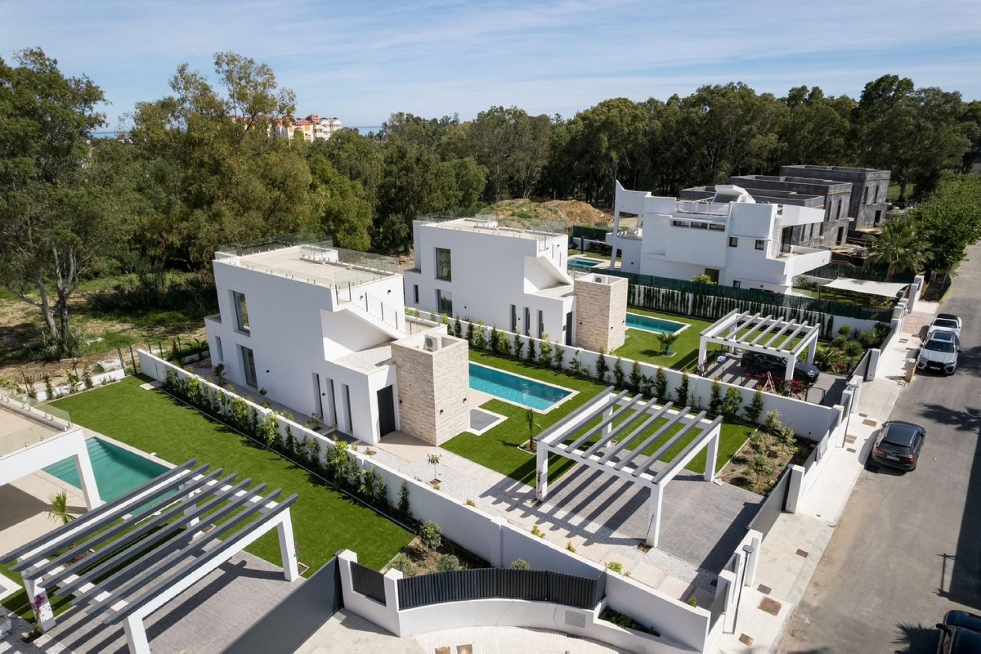 Resale - Villa - Estepona - Atalaya