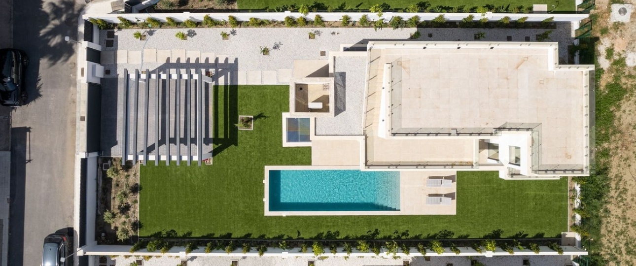 Resale - Villa - Estepona - Atalaya