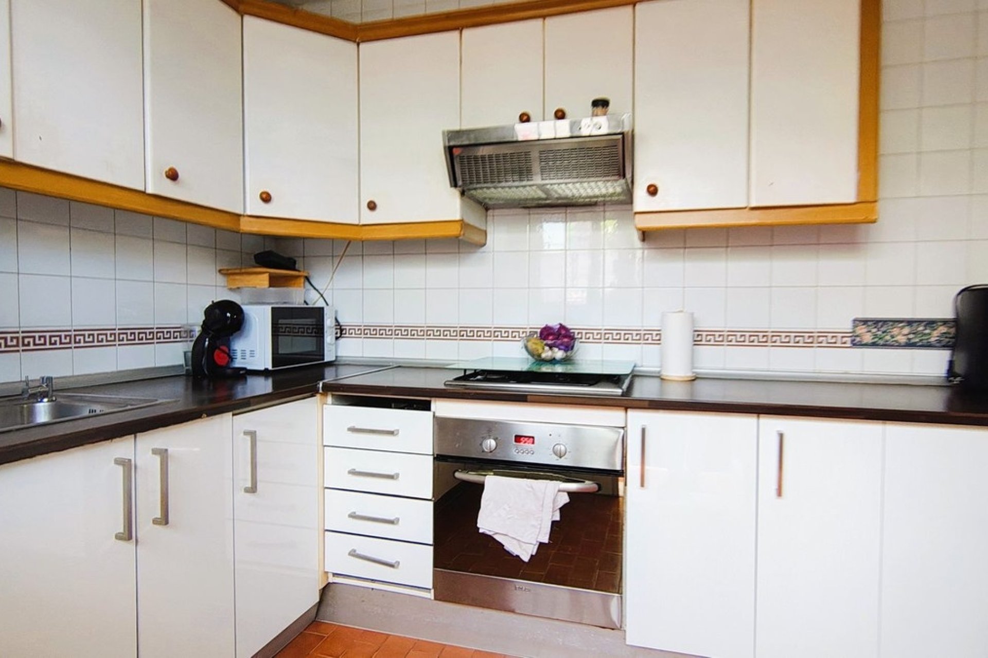 Resale - Villa - Estepona - Atalaya