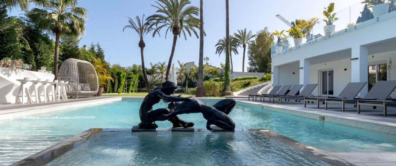 Resale - Villa - Estepona - Atalaya