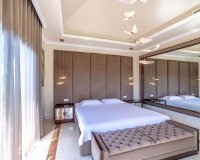 Resale - Villa - Estepona - Atalaya