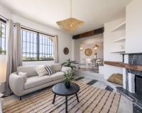 Resale - Villa - Estepona - Atalaya