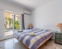 Resale - Villa - Estepona - Atalaya