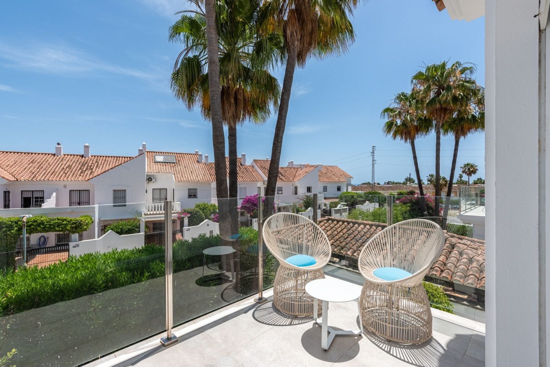 Resale - Villa - Estepona - Atalaya