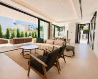 Resale - Villa - Estepona - Atalaya