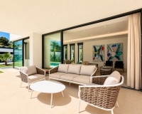 Resale - Villa - Estepona - Atalaya